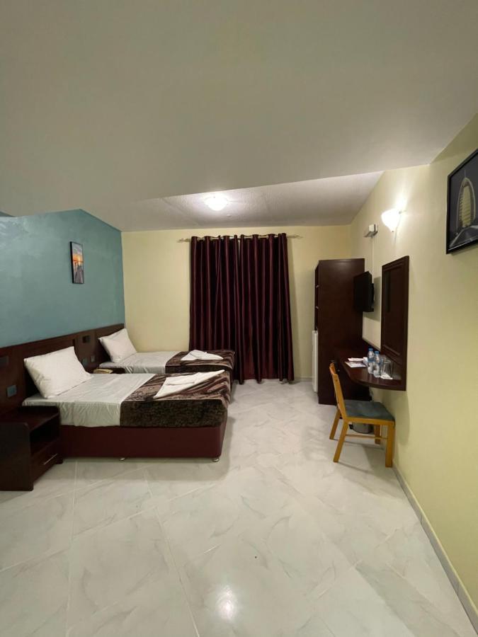 Mount Sina Hotel Dubai
